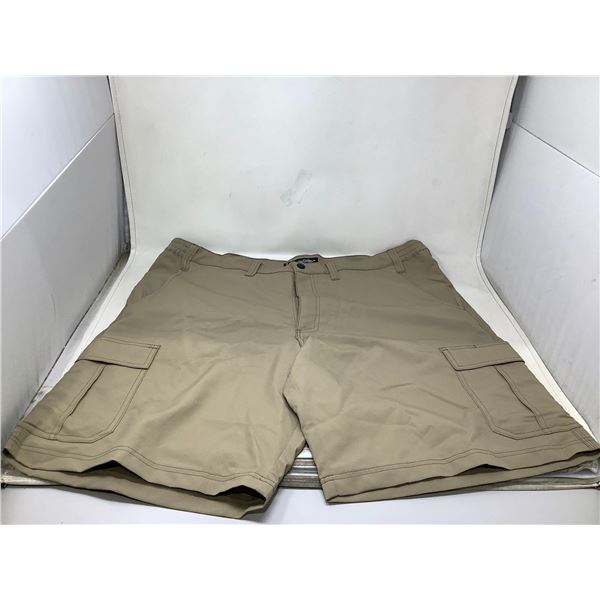 LEE Mens Cargo Shorts size 44
