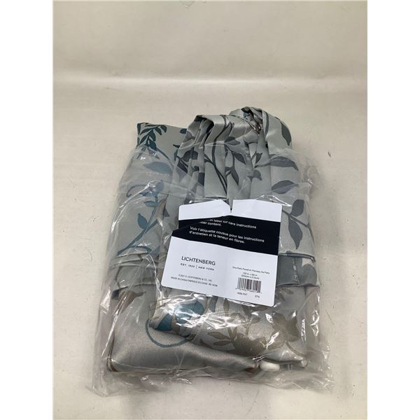 Lichtenberg New York One Patio Panel