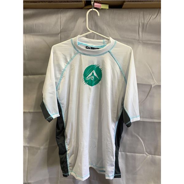 Kanu Surf Swimming Shirt Size XXL