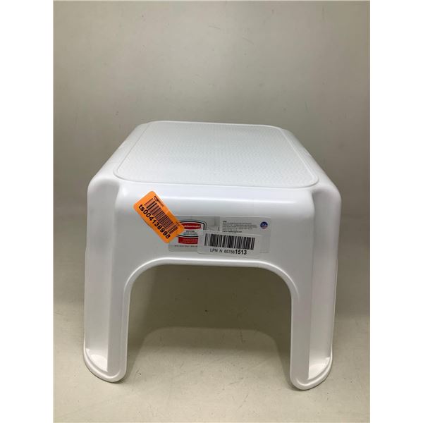 Rubbermaid Step Stool