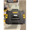 Image 2 : DeWalt  Tool Case