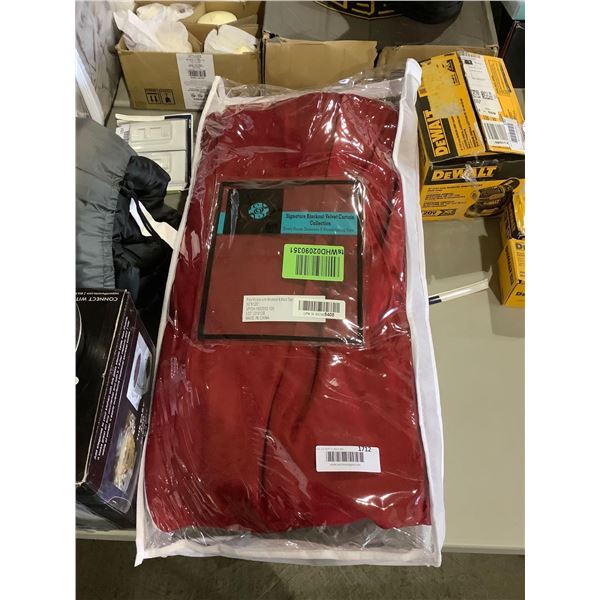 Signature Blackout Velvet Curtain (50in x 120in)