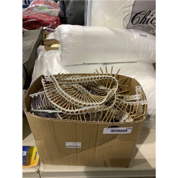 Box of Senco #8 x 1 3/4in  Screws