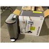 Image 1 : SimpleHuman 40L Stainless Steel Trash Bin