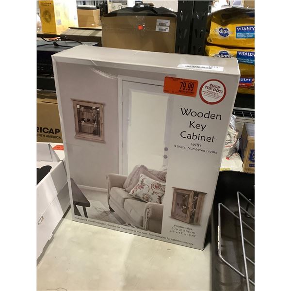 Wooden Key Cabinet (3.9in x 11in x 13.75in)