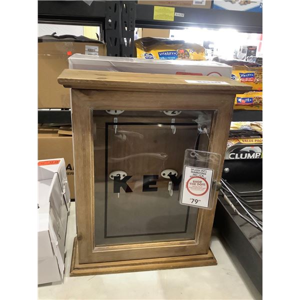 Wooden Key Cabinet (3.9in x 11in x 13.75in)