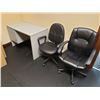 Image 1 : GREY DESK & 2 OFFICE CHAIRS