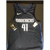 Image 4 : DIRK NOWITZKI SIGNED MAVERICKS JERSEY (FANATICS HOLO)
