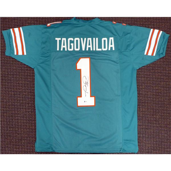 TUA TAGOVAILOA SIGNED DOLPHINS PRO STYLE JERSEY (BECKETT HOLOGRAM)