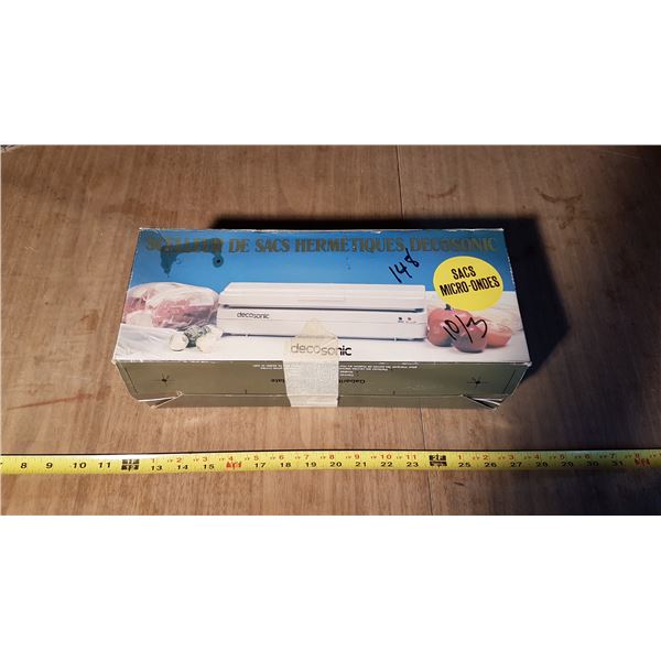 Vacuum Bag Sealer