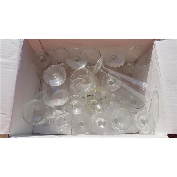 Lot Wine Glasses