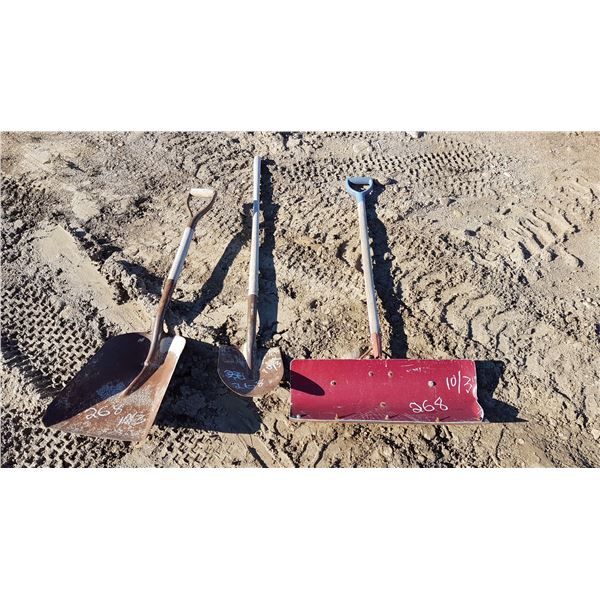 3 Shovels