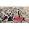 Image 1 : 3 Shovels