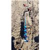 Image 1 : Hand Ice Auger