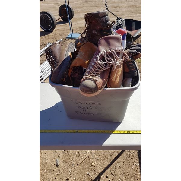 Lot Foot ware (Various Sizes)