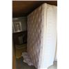 Image 3 : Queen Box Spring & Matress