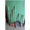 Image 1 : Lot of 4 Shovels, Forks and Ho