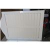 Image 4 : Slatted Door Medicine Cabinet