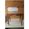 Image 1 : Piano Bench with Broken Hinge