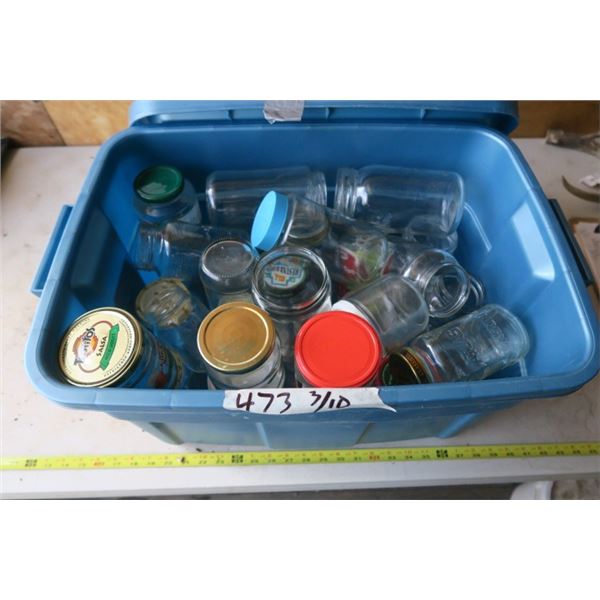 Rubbermaid of Glass Jars