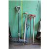 Image 1 : Lot of Shovels, Handles, and Ice Chipper Head