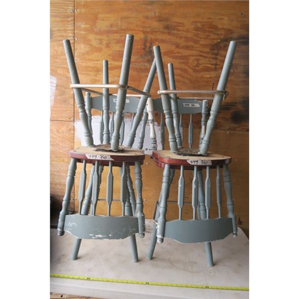 4 Swivel Kitchen Chairs