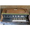 Image 2 : Hammond Electric Chordal Organ