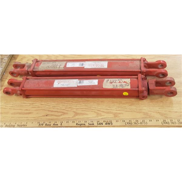 2 hydralic cylinders Lion 2500