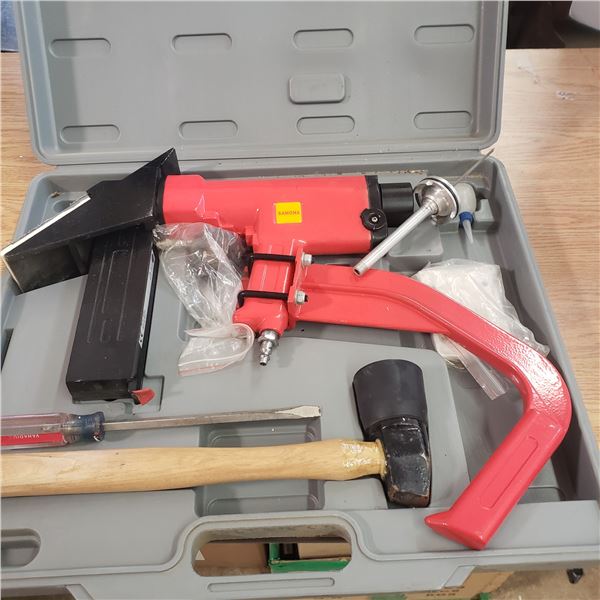 Flooring gun Samona  1.5"-2" flooring gun model 12030