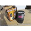 Image 1 : Auto Darkening Welding Helmet In Box