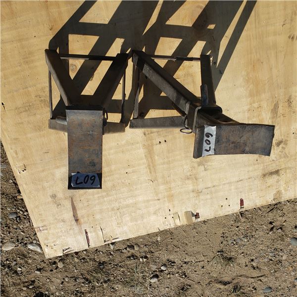 Pair of Axel Stands and Boat Prop