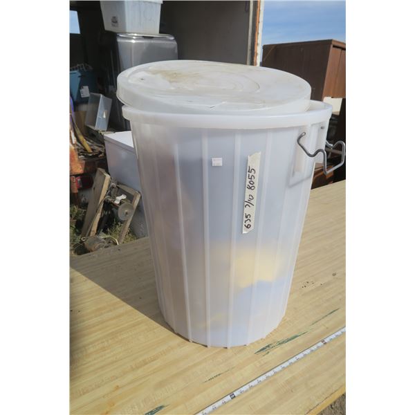 Large Garbage Can Full of Jeans and More!