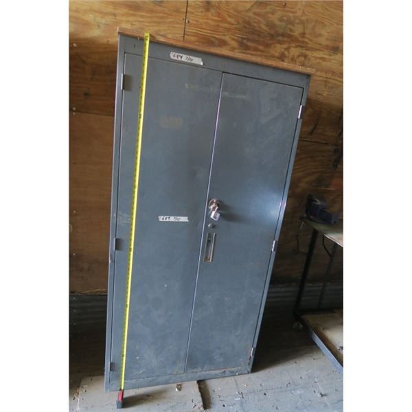 Large Metal Tool Cabinet 36X20X72.75"