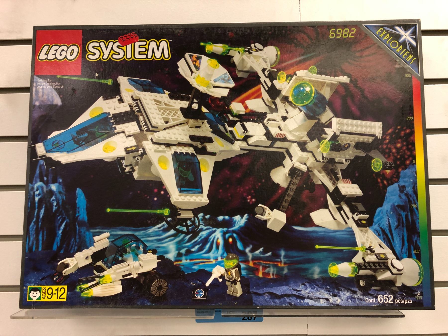 Lego System 6982 Exploriens - Explorien Starship 652 pcs. (NOS)