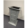 Image 1 : Outdoor heavy-duty grey plastic planter - 33in tall x 18in