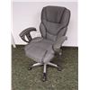 Image 1 : Grey upholstered office chair