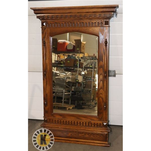 DECORATIVE WOOD FRAME MIRROR