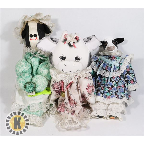 3 COW THEMED DOLLS