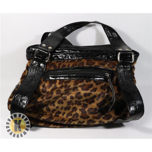 2 ESTATE FASHION HANDBAGS