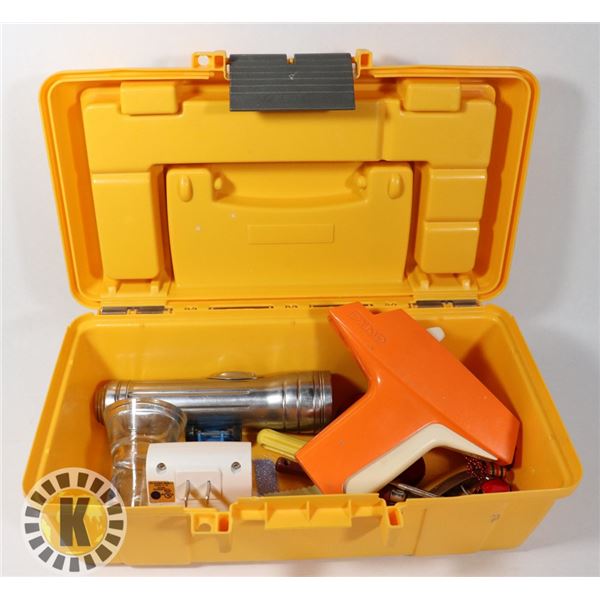 TOOLBOX WITH RANDOM ASSORTMENTS