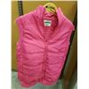Image 1 : PINK VESTS