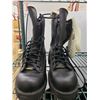 Image 1 : 380 DANNERS INSULATED BOOTS WITH ARCH SUPPORT RETAIL VALUE $310 SIZE 5 1/5 WOMENS