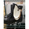 Image 2 : 380 DANNERS INSULATED BOOTS WITH ARCH SUPPORT RETAIL VALUE $310 SIZE 5 1/5 WOMENS