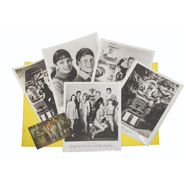 Lost in Space Studio Promo Packet.