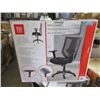 Image 1 : New Mesh Back Office Chair with Adjustable Lumbar