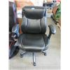 Image 1 : New Black Office Chair