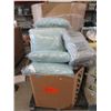 Image 1 : Skid of Assorted Patio Furniture Cushions