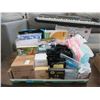 Image 1 : Box of Assorted Amazon Overstock Goods