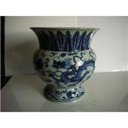 Chinese   porcelain jar #2107053