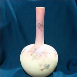 Mt Washington Burmese Vase #2107399